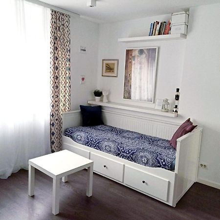 Bright Heart - Downtown Apartment Beograd Bagian luar foto